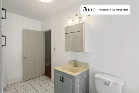 132 Chiswick Road Boston MA 02135