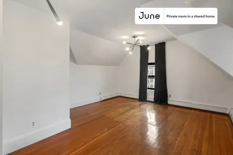 132 Chiswick Road Boston MA 02135