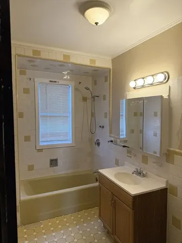 123 Glendower Road Boston MA 02131