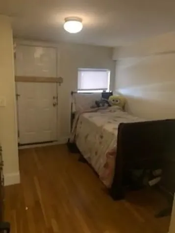 32 Edgerly Road Boston MA 02115