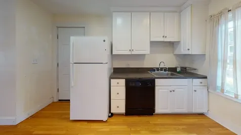 47 Fairbanks Boston MA 02135