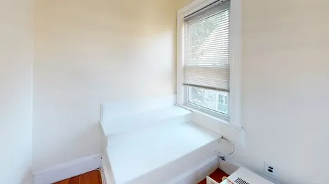 47 Fairbanks Boston MA 02135