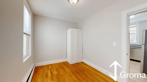205 Chelsea Street Boston MA 02128