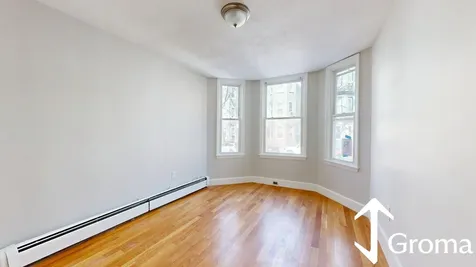 205 Chelsea Street Boston MA 02128