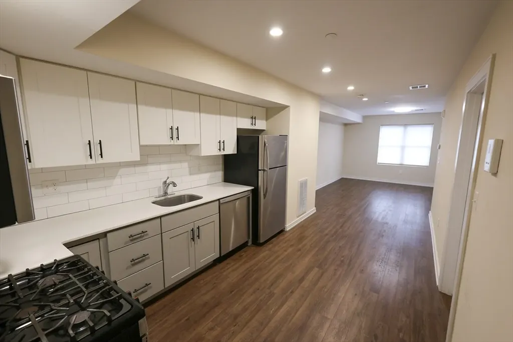 332 Talbot Avenue Boston MA 02124