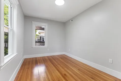64 Bakersfield Boston MA 02125