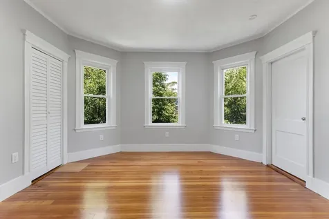 64 Bakersfield Boston MA 02125