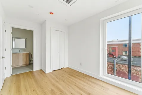 1035 Commonwealth Avenue Boston MA 02215