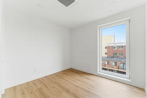 1035 Commonwealth Avenue Boston MA 02215