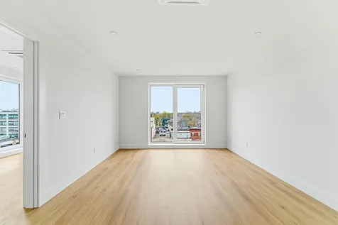 1035 Commonwealth Avenue Boston MA 02215