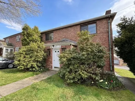 9 Reservoir Road Brookline MA 02467
