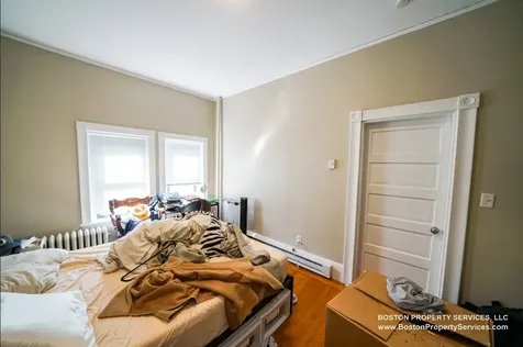 39 Bay Road Boston MA 02151
