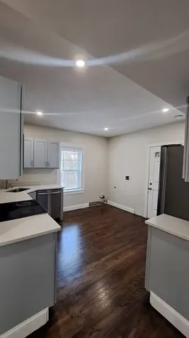 7 Samoset Boston MA 02124