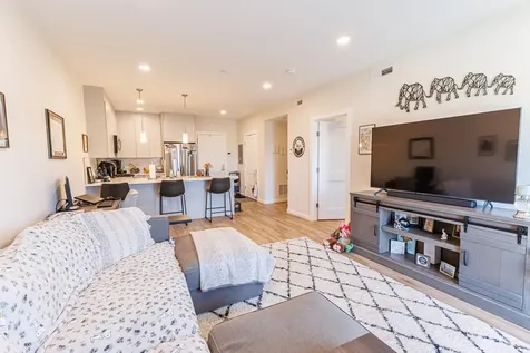 458 Washington Street Boston MA 02135