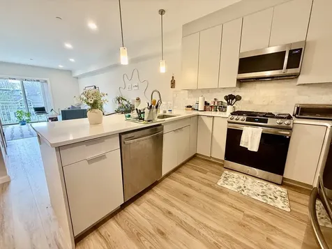 458 Washington Street Boston MA 02135