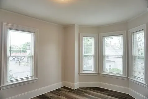 23 Maple Street Waltham MA 02453