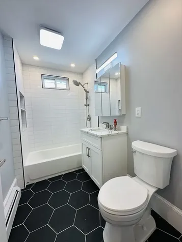 28 Melbourne Street Boston MA 02124