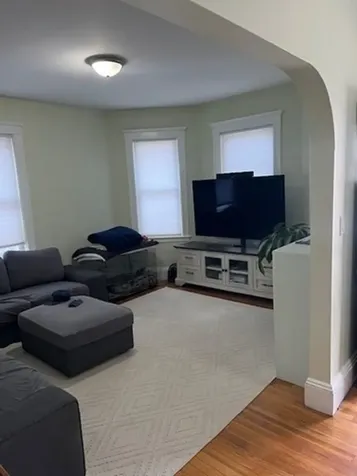 158 Willow Street Boston MA 02132