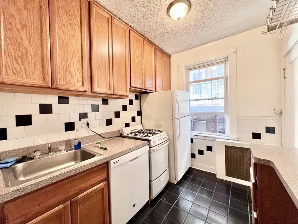 26 Chiswick Road Boston MA 02135