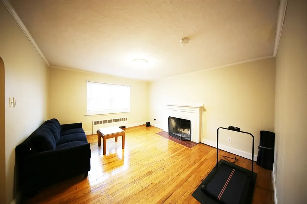 23 Heath Street Brookline MA 02445
