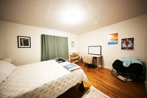 23 Heath Street Brookline MA 02445