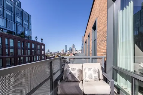 32 Traveler Street Boston MA 02118