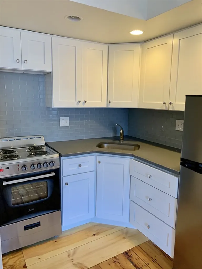 614 Massachusetts Avenue Boston MA 02118