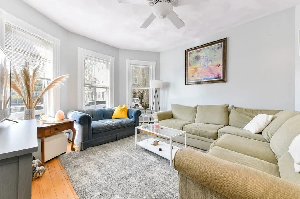 748 E 3rd Boston MA 02127