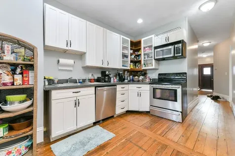 748 E 3rd Boston MA 02127