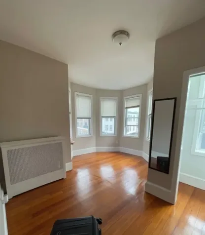 241 Maverick Street Boston MA 02128