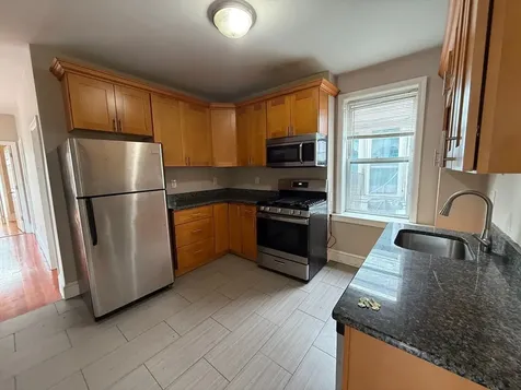 241 Maverick Street Boston MA 02128