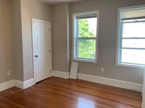 241 Maverick Street Boston MA 02128