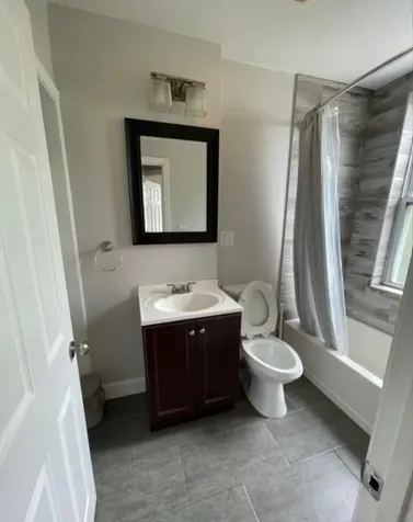 241 Maverick Street Boston MA 02128