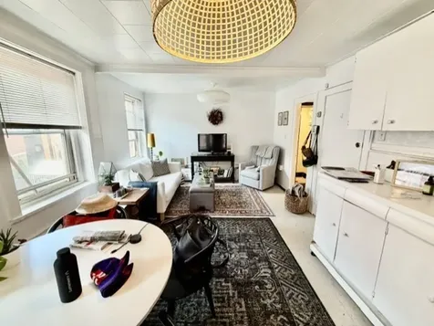 12 Hanover Avenue Boston MA 02109