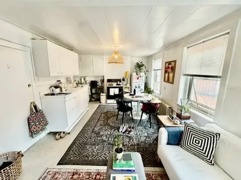 12 Hanover Avenue Boston MA 02109