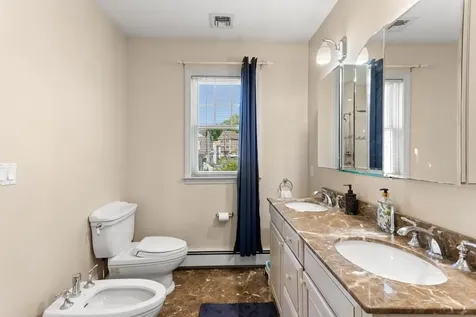 296 College Farm Road Waltham MA 02451