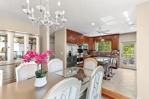 296 College Farm Road Waltham MA 02451