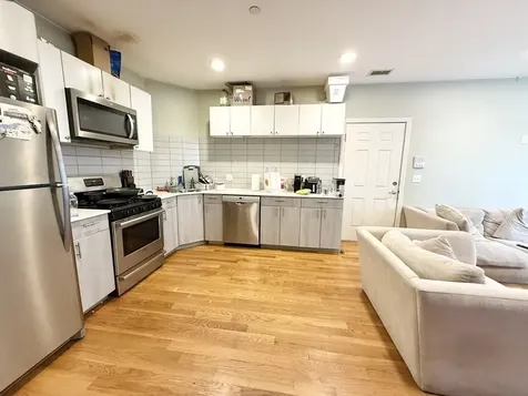 299 Dudley Boston MA 02119
