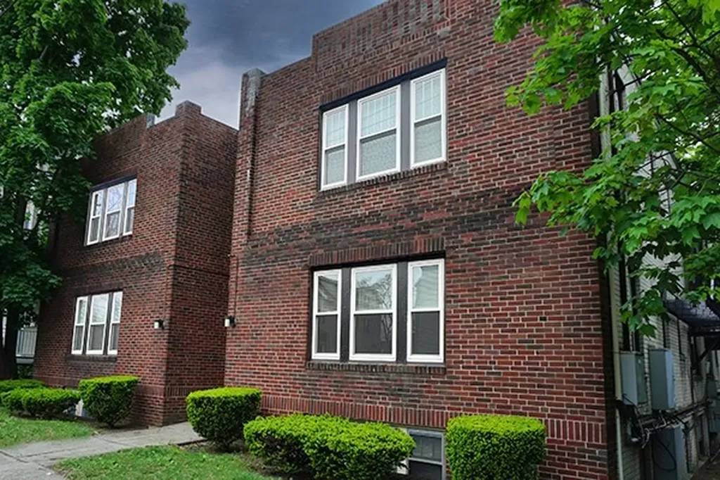 95 Adams Street Waltham MA 02453
