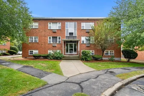 1105 Lexington Street Waltham MA 02452