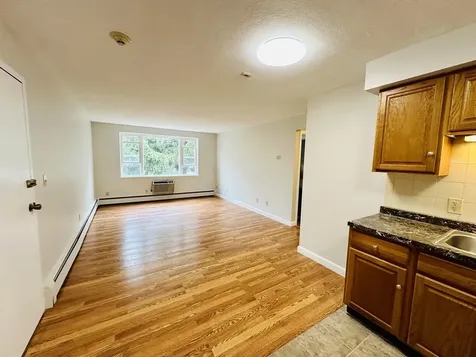 1105 Lexington Street Waltham MA 02452