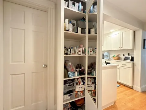 41 Pickney Street Boston MA 02114