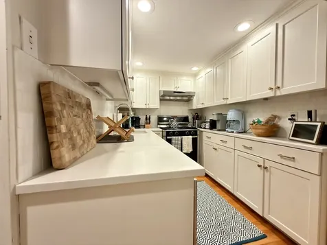 41 Pickney Street Boston MA 02114