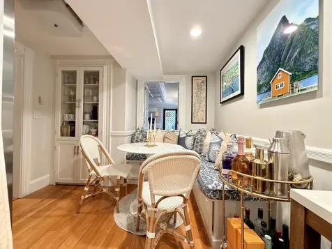 41 Pickney Street Boston MA 02114