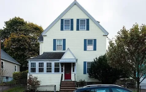 158-160 Roslindale Avenue Boston MA 02131