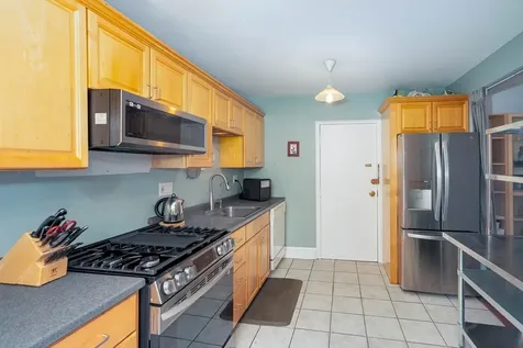 1064 Beacon Street Brookline MA 02446