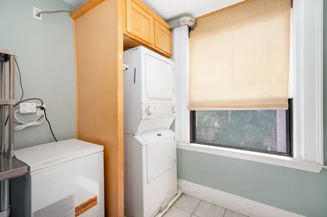 1064 Beacon Street Brookline MA 02446