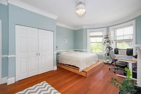 1064 Beacon Street Brookline MA 02446
