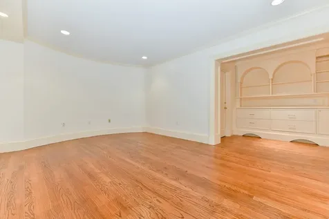 17 Willow Street Boston MA 02108