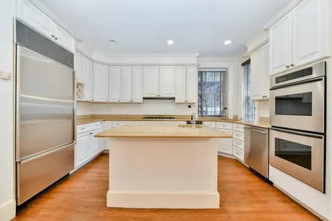 17 Willow Street Boston MA 02108